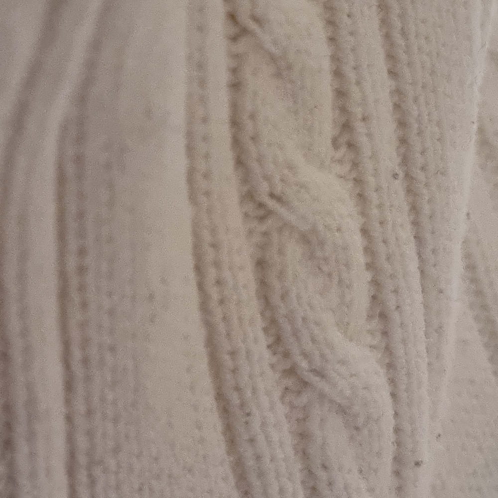Lacoste ladies white cable jumper size 10-12 cotton Poly blend made in France - Picture 5 of 5